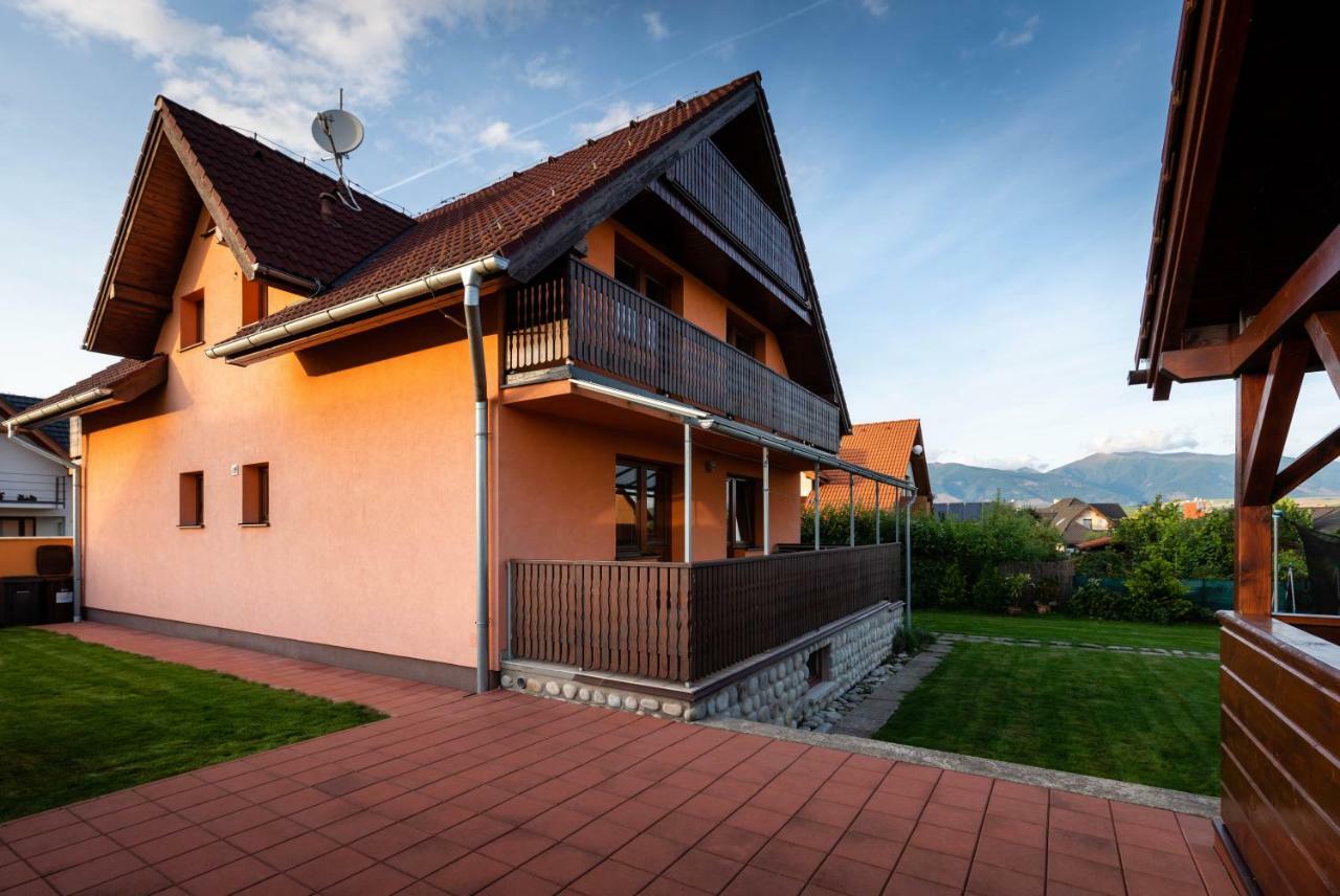 Villa Dam Liptovský Mikuláš エクステリア 写真
