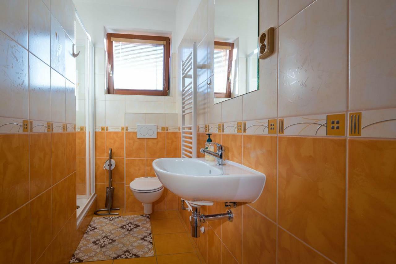 Villa Dam Liptovský Mikuláš エクステリア 写真